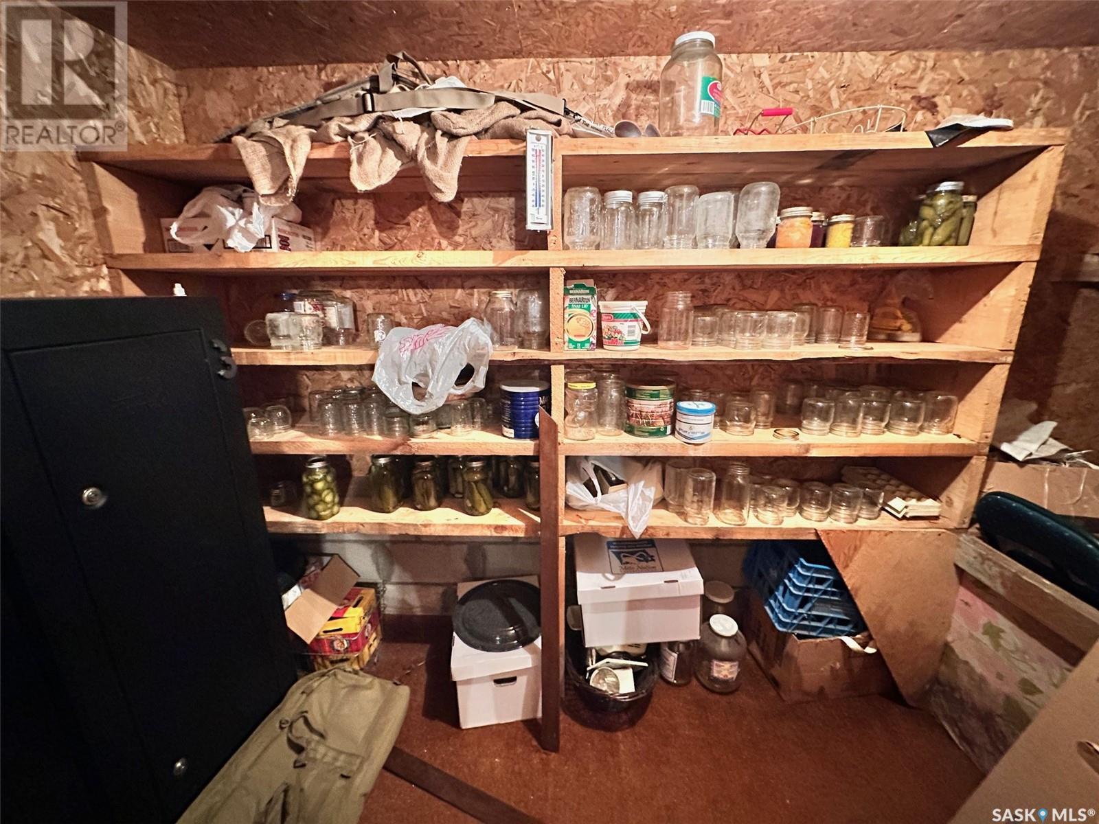 706 Railway Street, Chitek Lake, Saskatchewan