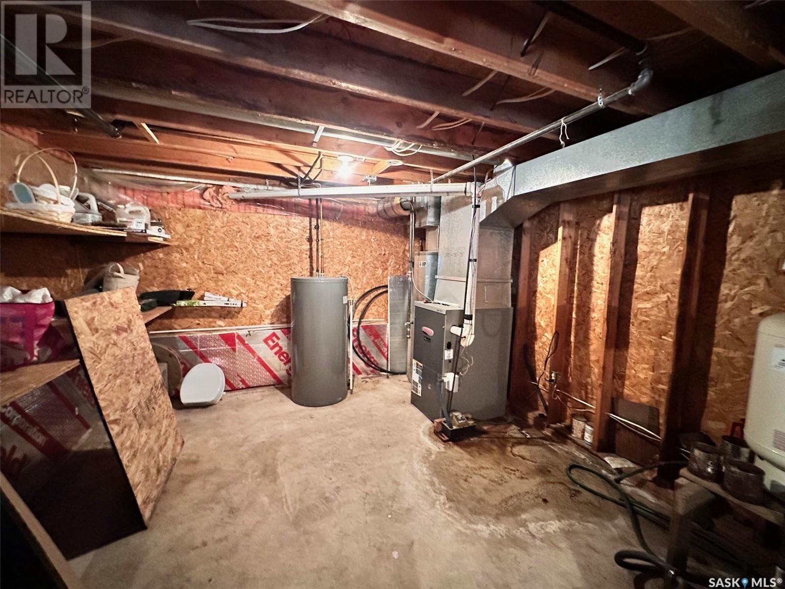 706 Railway Street, Chitek Lake, Saskatchewan