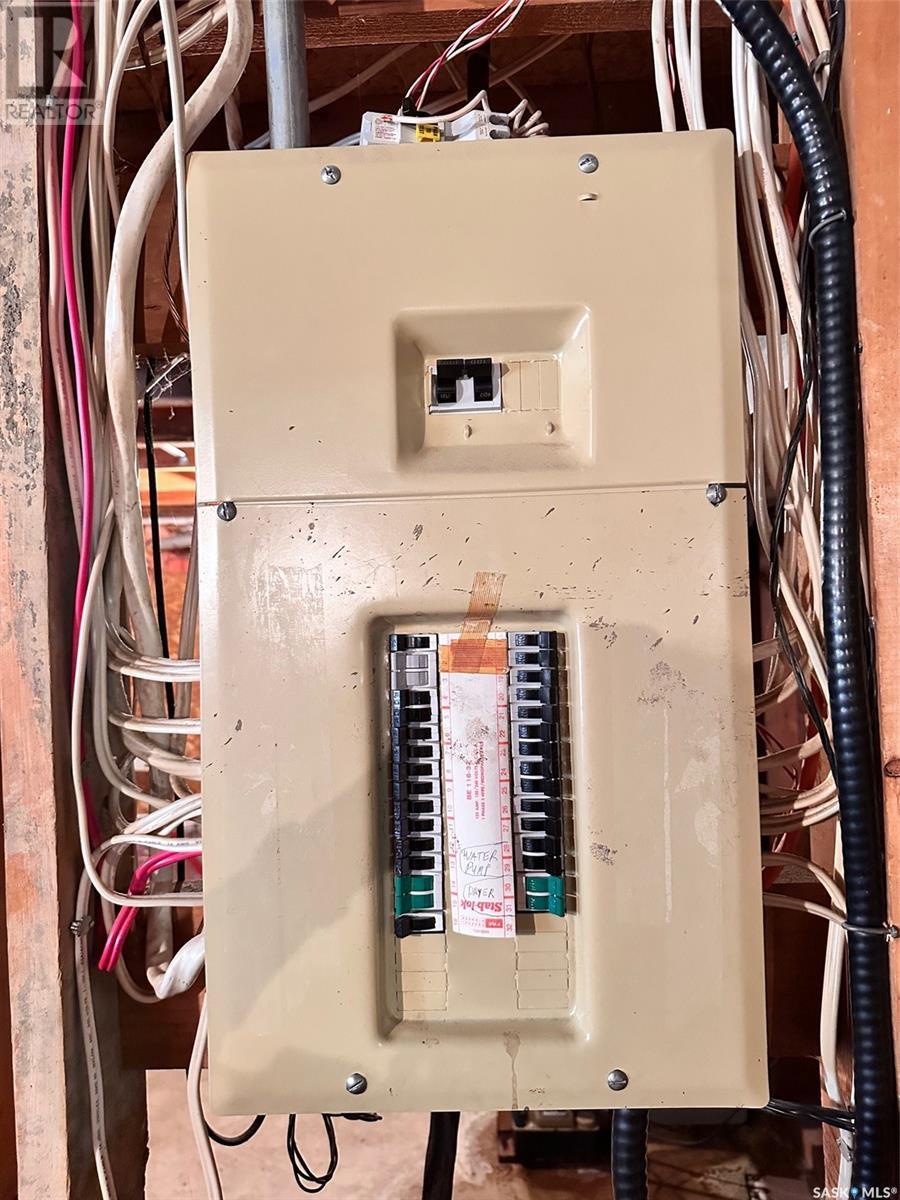 706 Railway Street, Chitek Lake, Saskatchewan