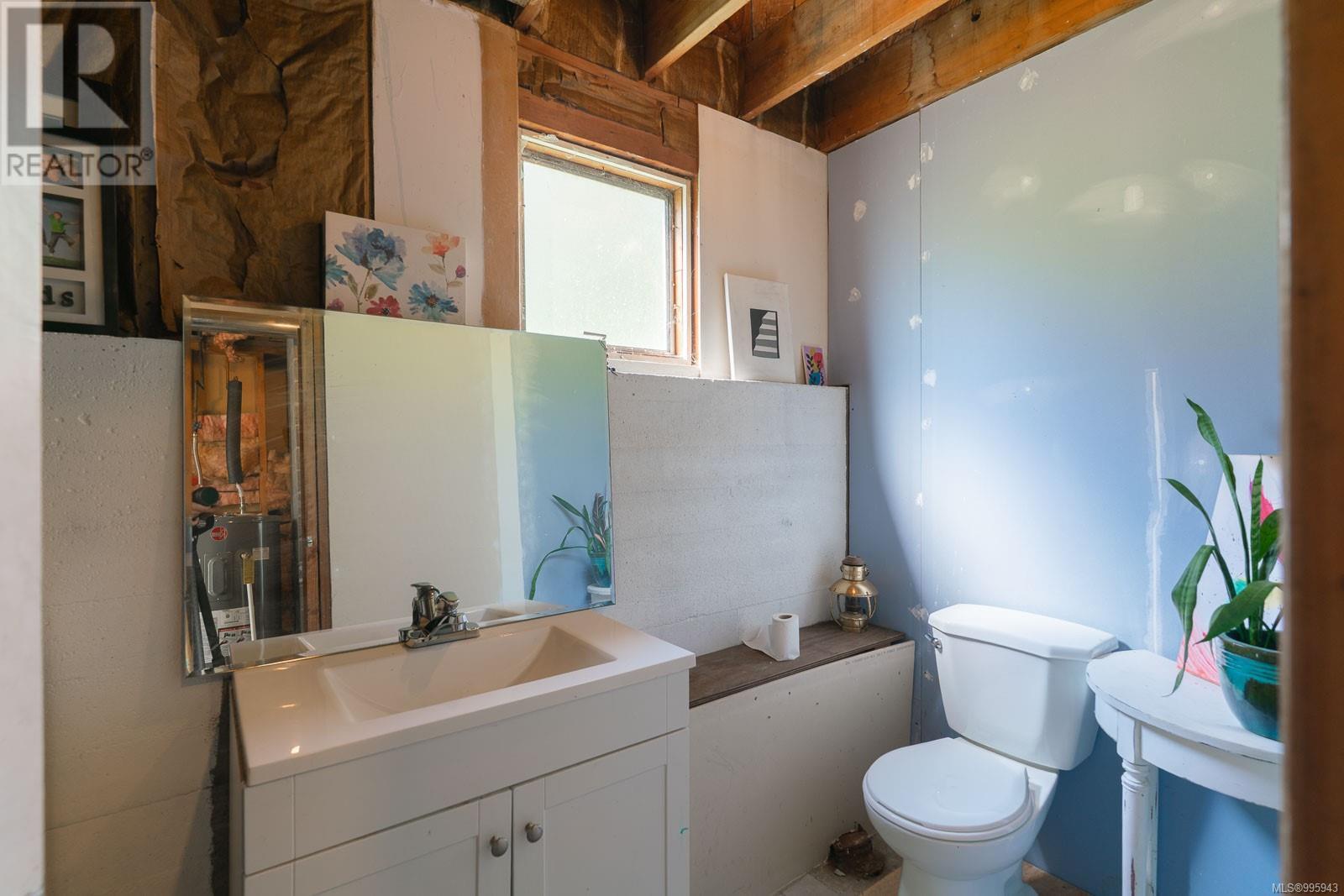 11228 Chemainus Rd, Saltair, British Columbia