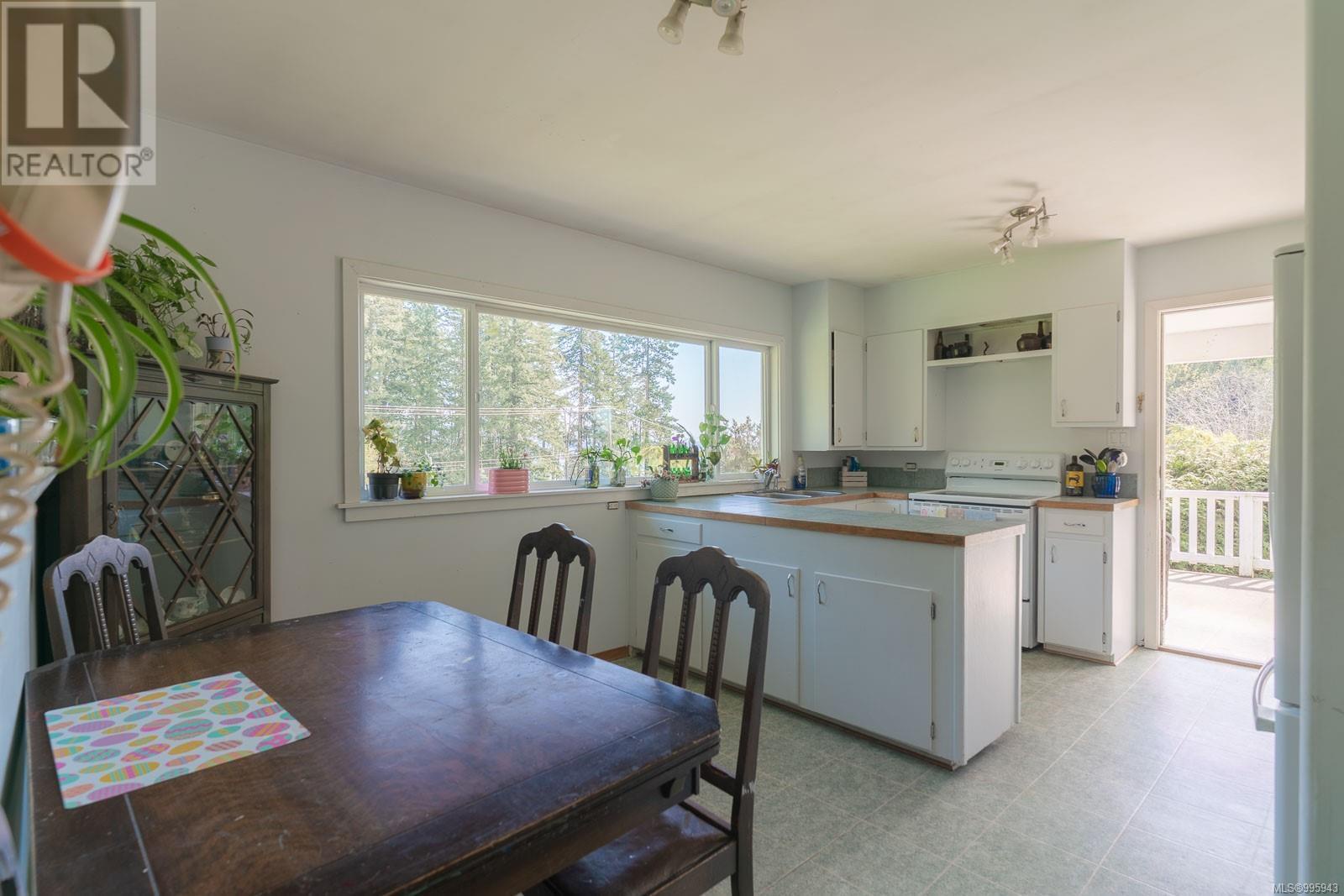 11228 Chemainus Rd, Saltair, British Columbia