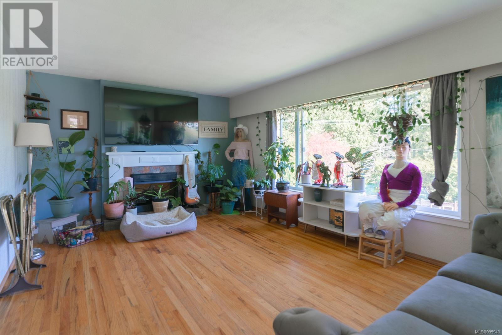 11228 Chemainus Rd, Saltair, British Columbia