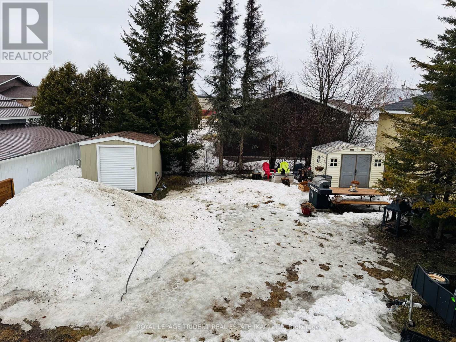 57 Leonard Avenue, Kapuskasing, Ontario