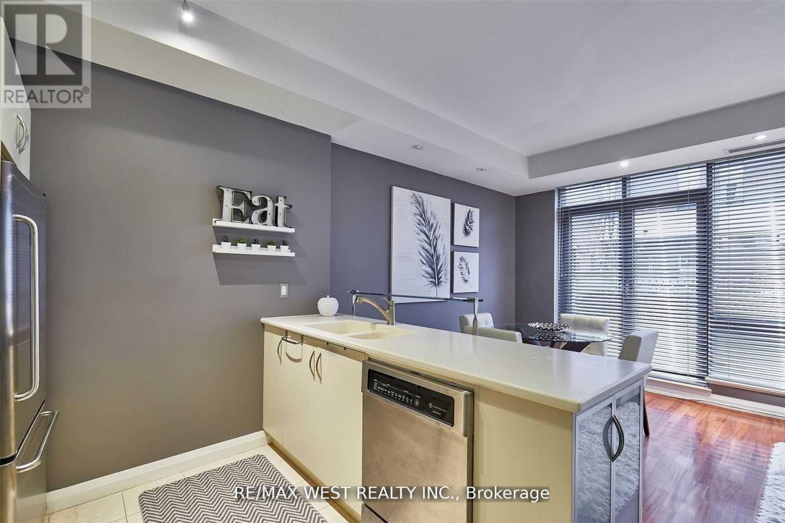 108 - 3 Mcalpine Street, Toronto (annex), Ontario