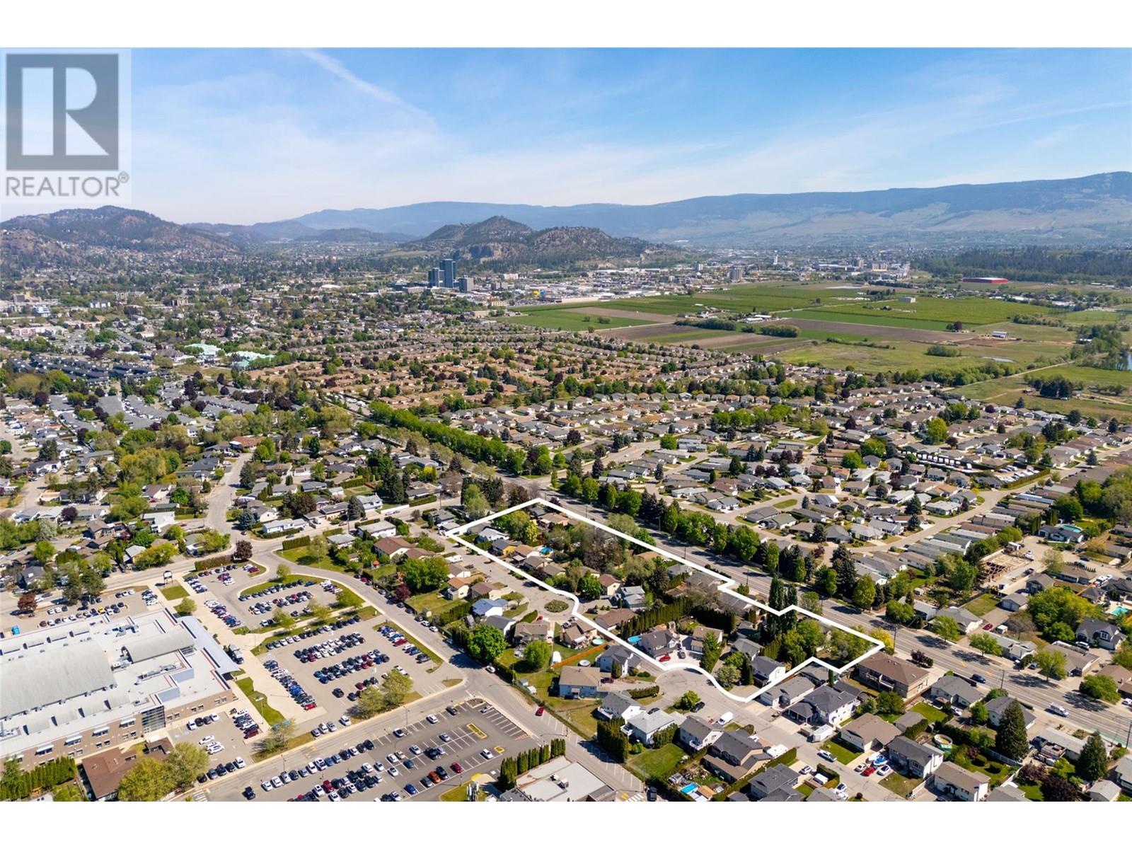 2830 Gordon Drive, Kelowna, British Columbia