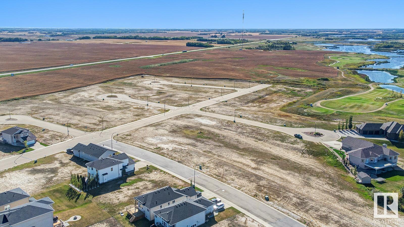 7 Whitetail Co, Mundare, Alberta