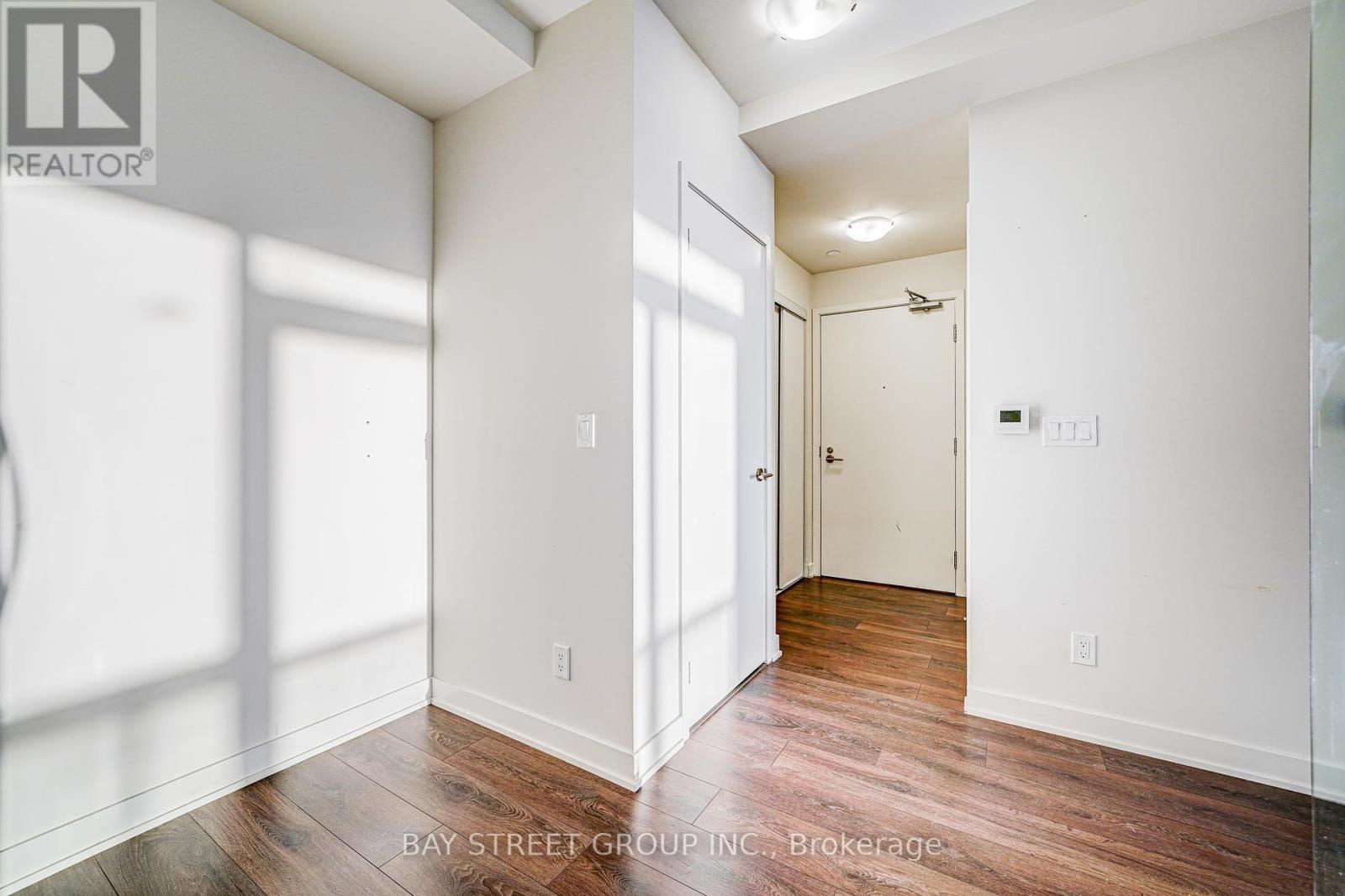 1211 - 2 Sonic Way, Toronto (flemingdon Park), Ontario