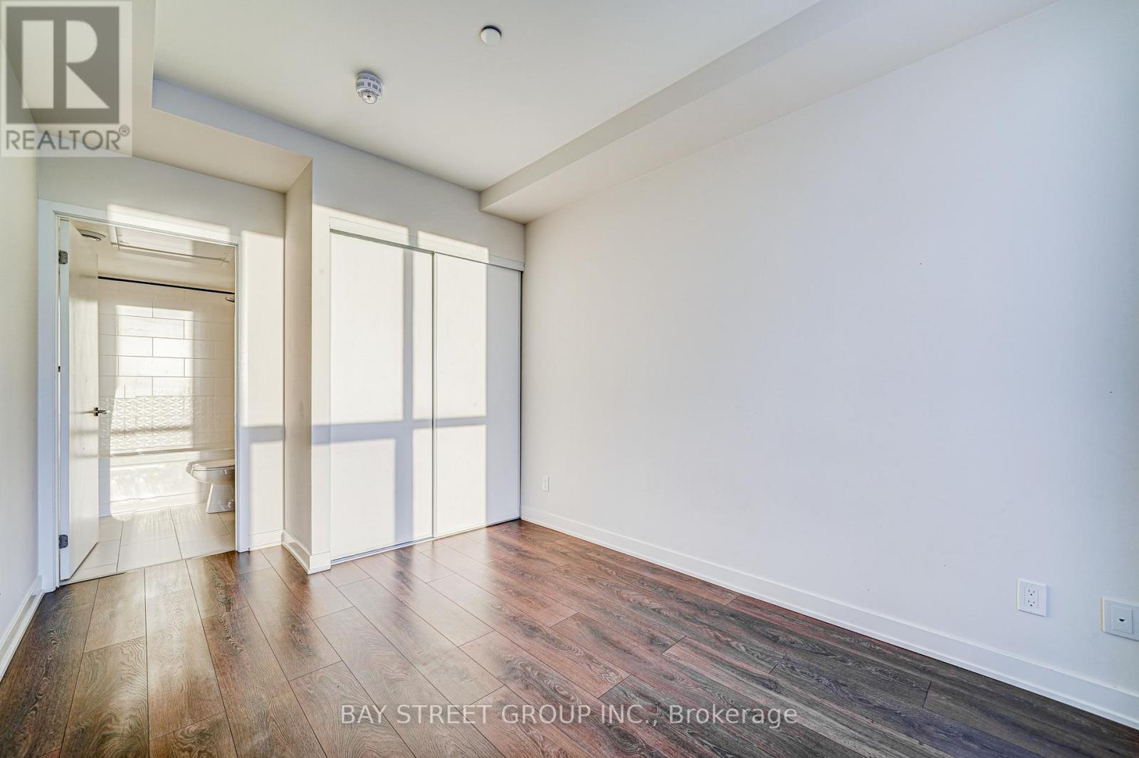 1211 - 2 Sonic Way, Toronto (flemingdon Park), Ontario