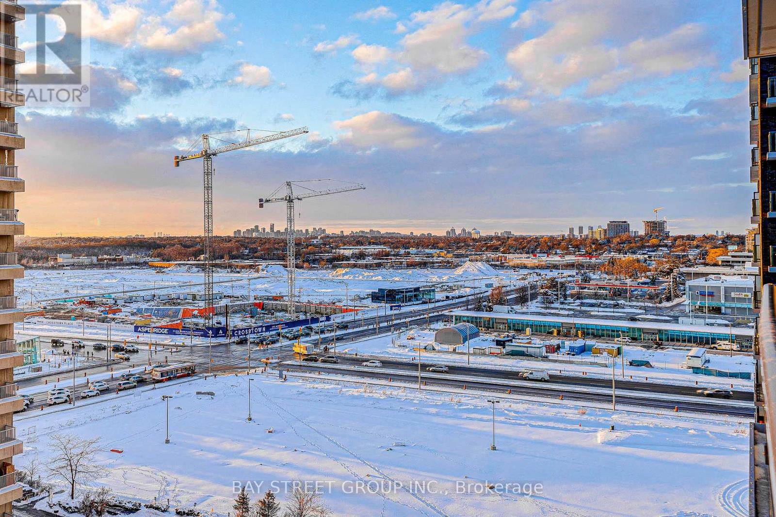 1211 - 2 Sonic Way, Toronto (flemingdon Park), Ontario