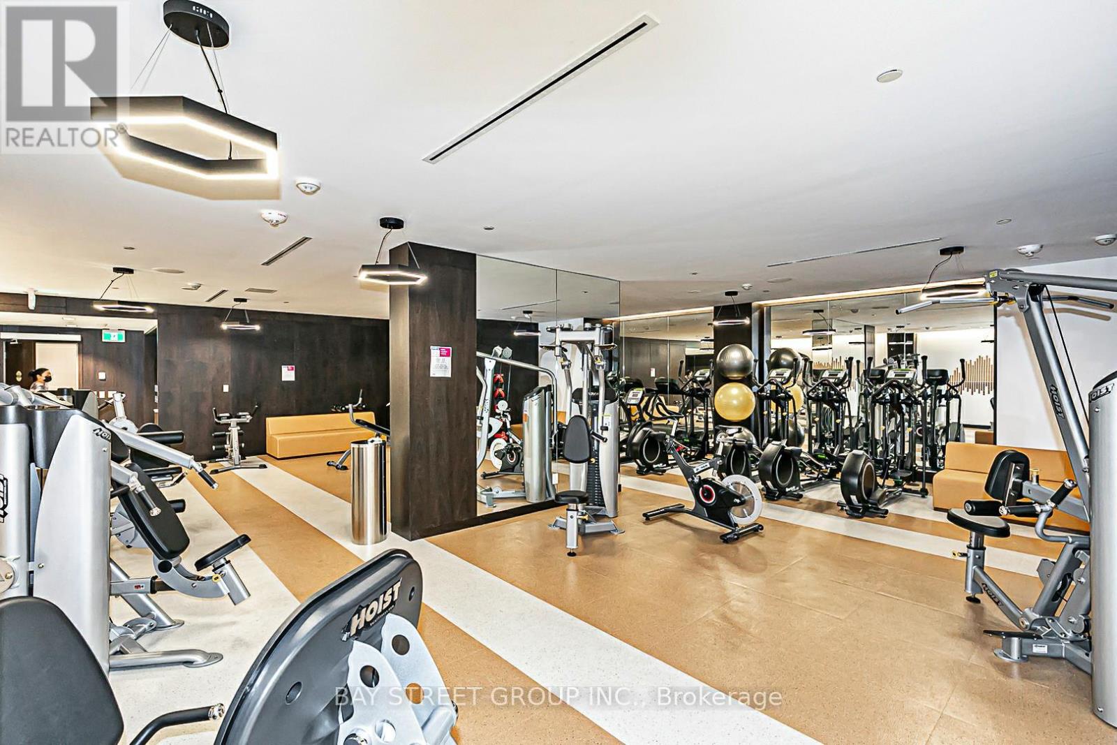 1211 - 2 Sonic Way, Toronto (flemingdon Park), Ontario