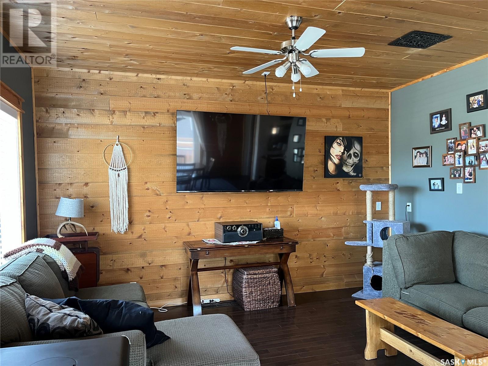 116 2nd Avenue N, Big River, Saskatchewan