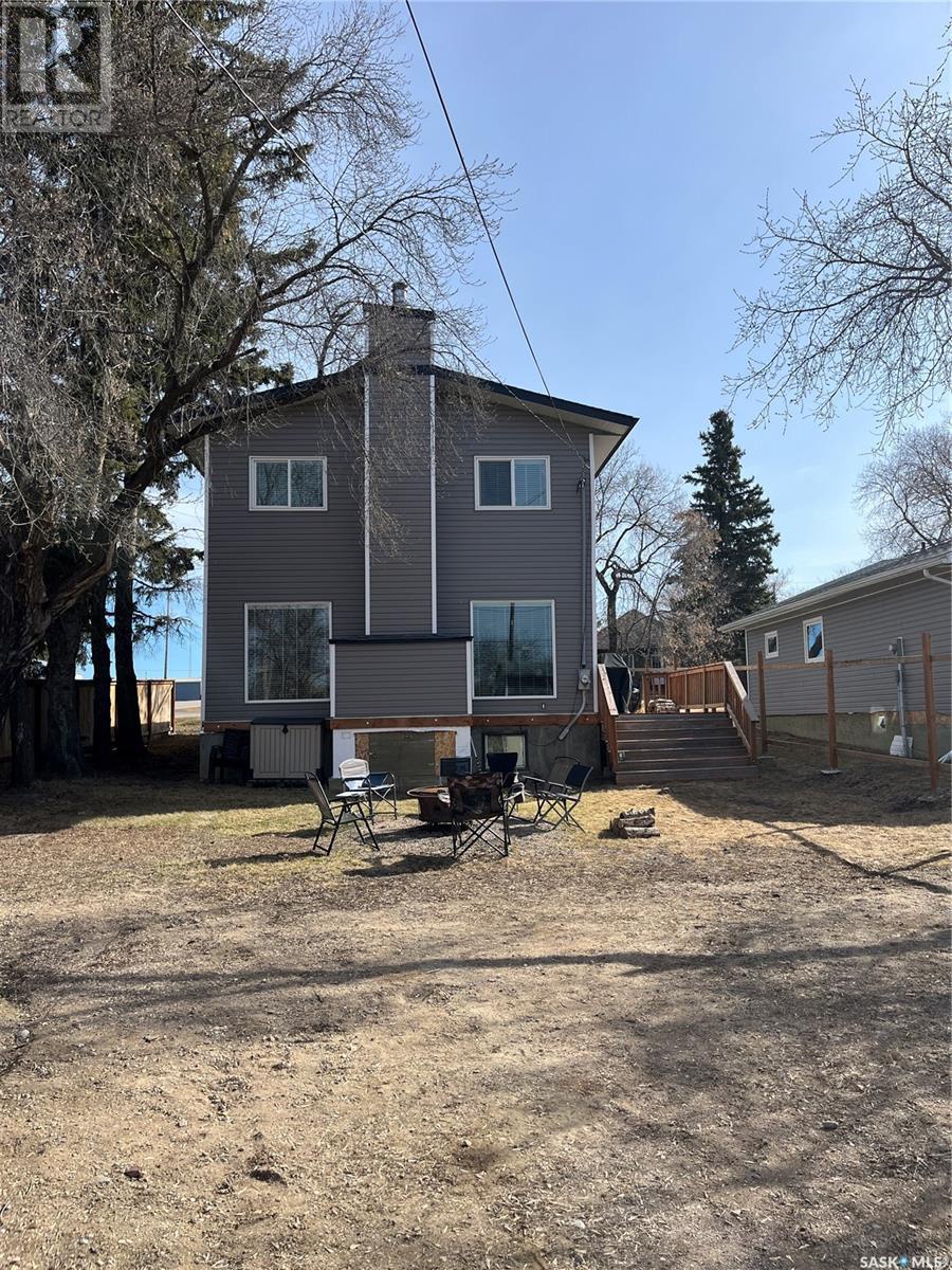 116 2nd Avenue N, Big River, Saskatchewan