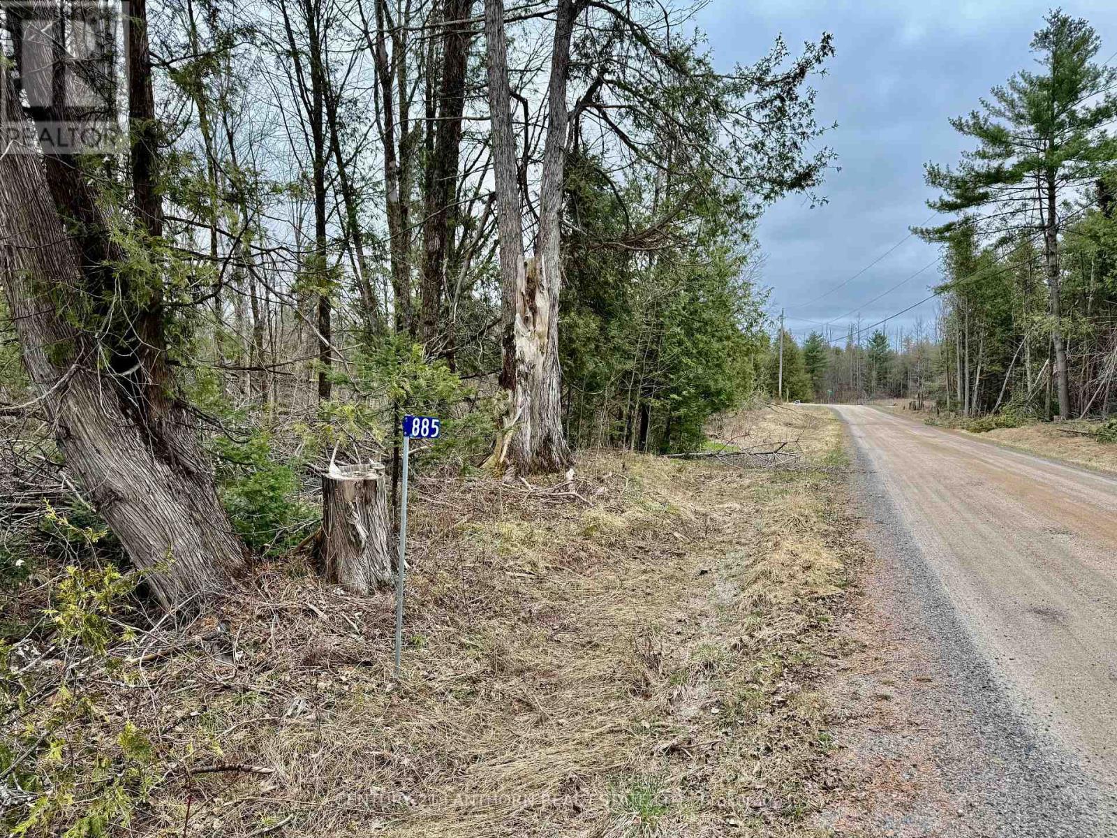 885 Cleveland Road, Tudor And Cashel (tudor Ward), Ontario