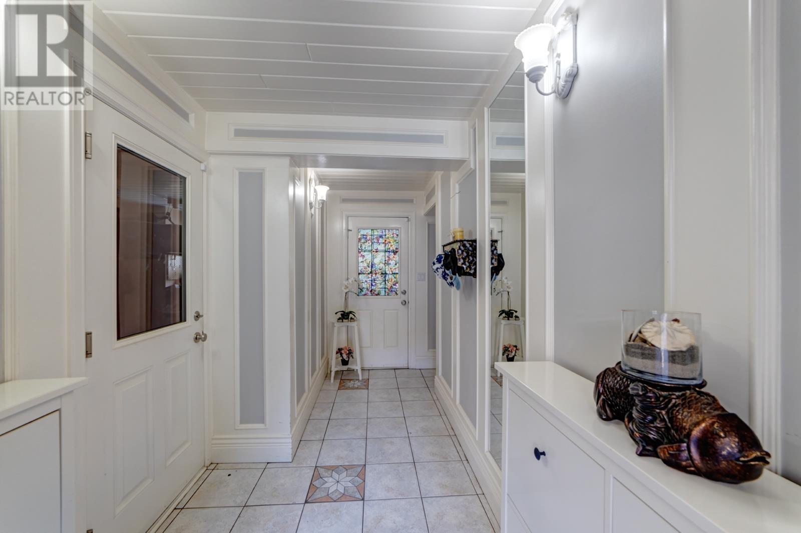 990 Kinsac Street, Coquitlam, British Columbia