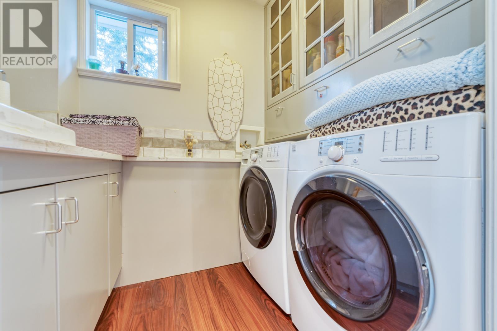 990 Kinsac Street, Coquitlam, British Columbia