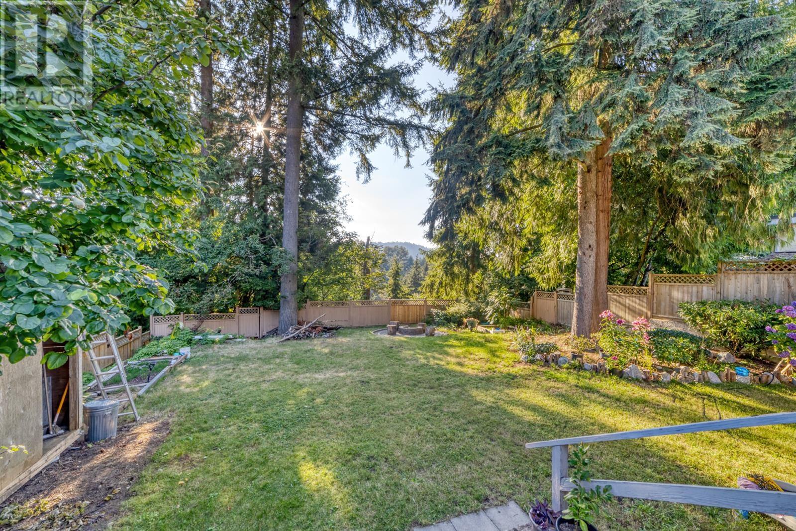 990 Kinsac Street, Coquitlam, British Columbia