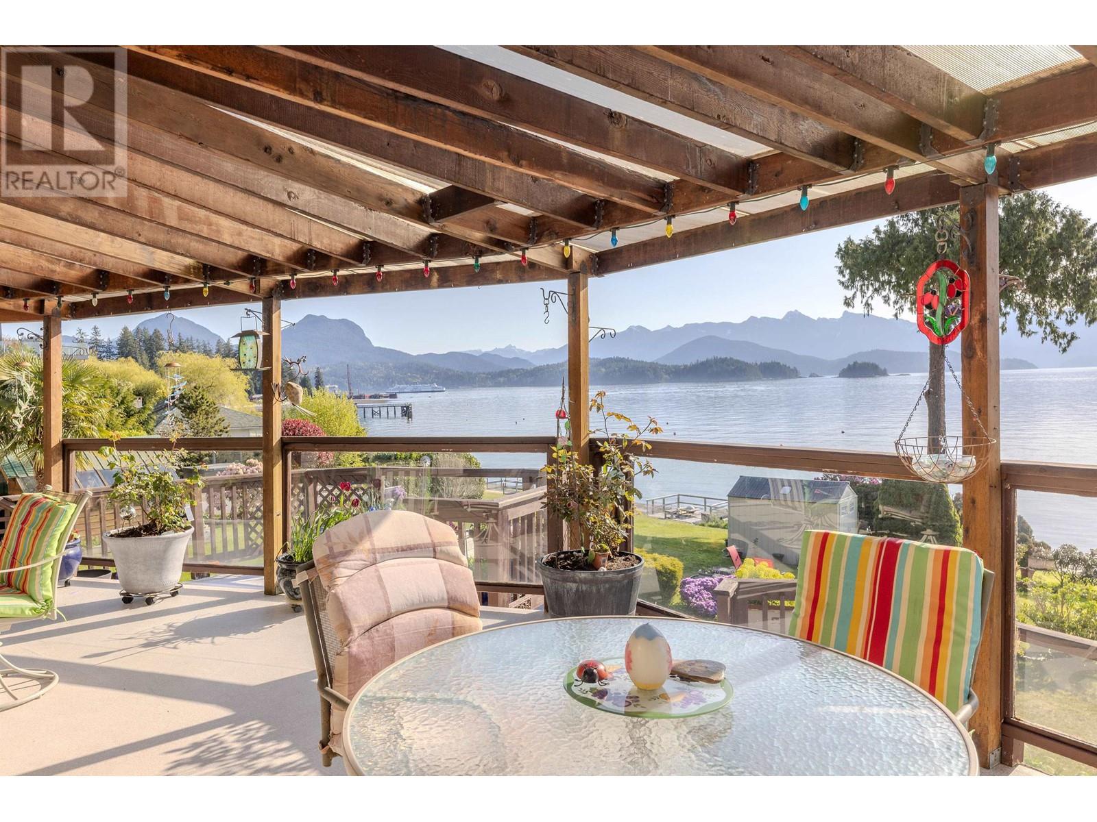 1162 Point Road, Gibsons, British Columbia