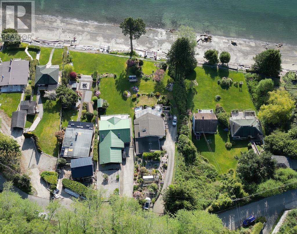 1162 Point Road, Gibsons, British Columbia