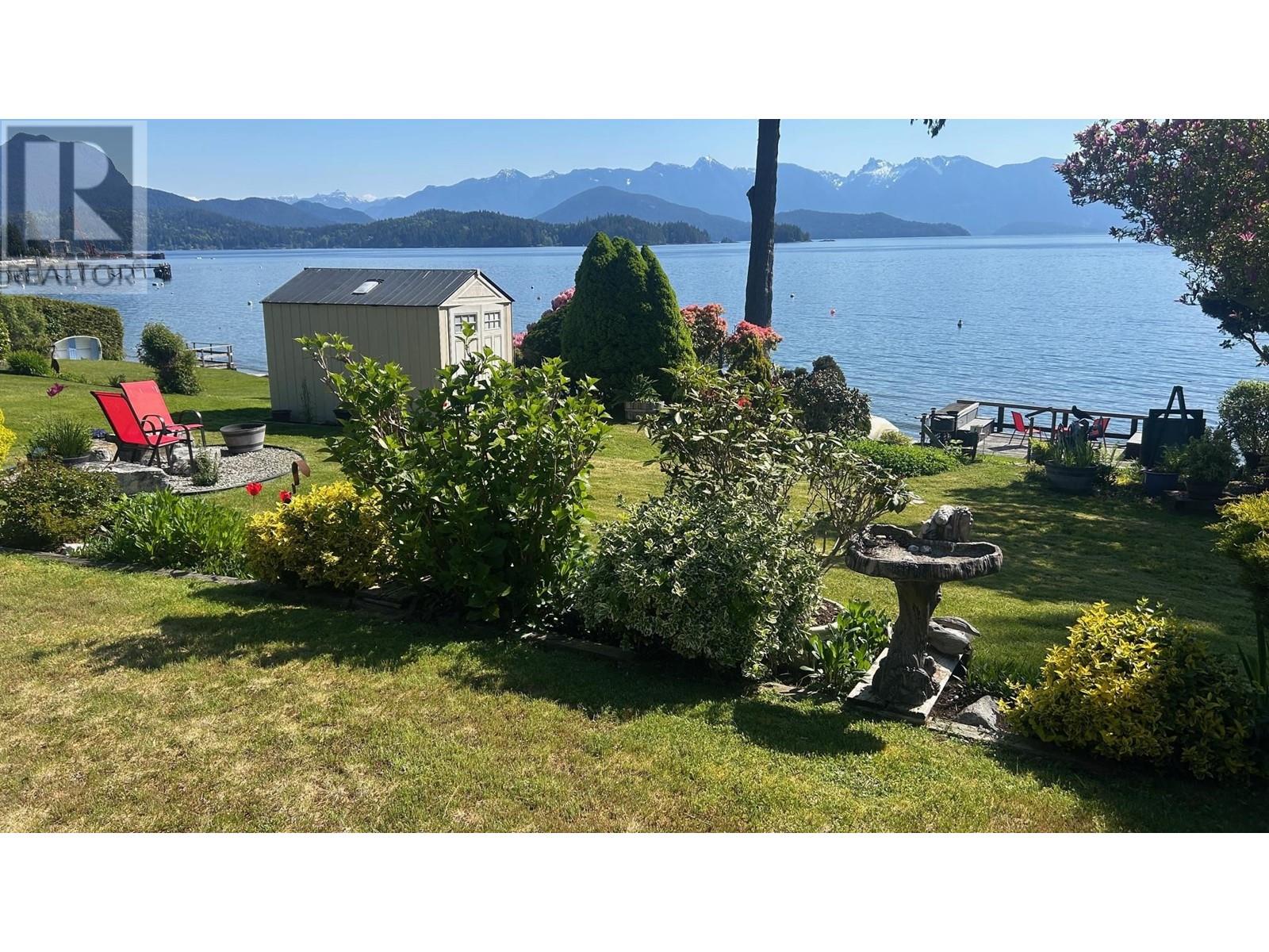 1162 Point Road, Gibsons, British Columbia