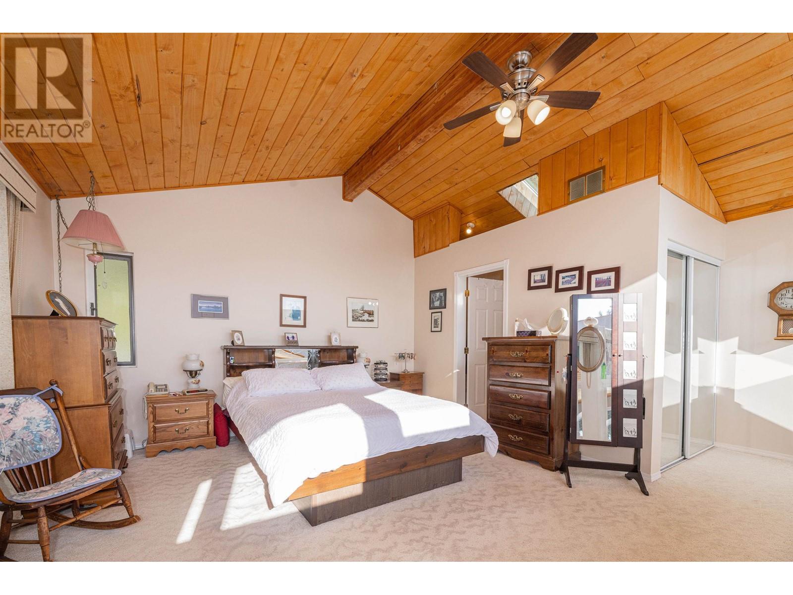 1162 Point Road, Gibsons, British Columbia