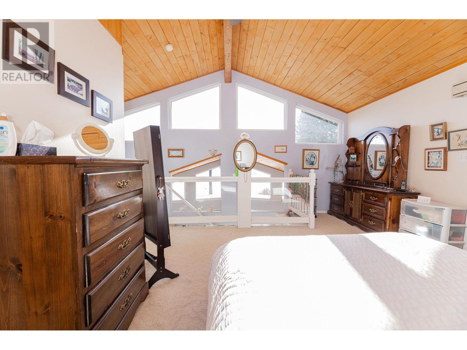 1162 Point Road, Gibsons, British Columbia