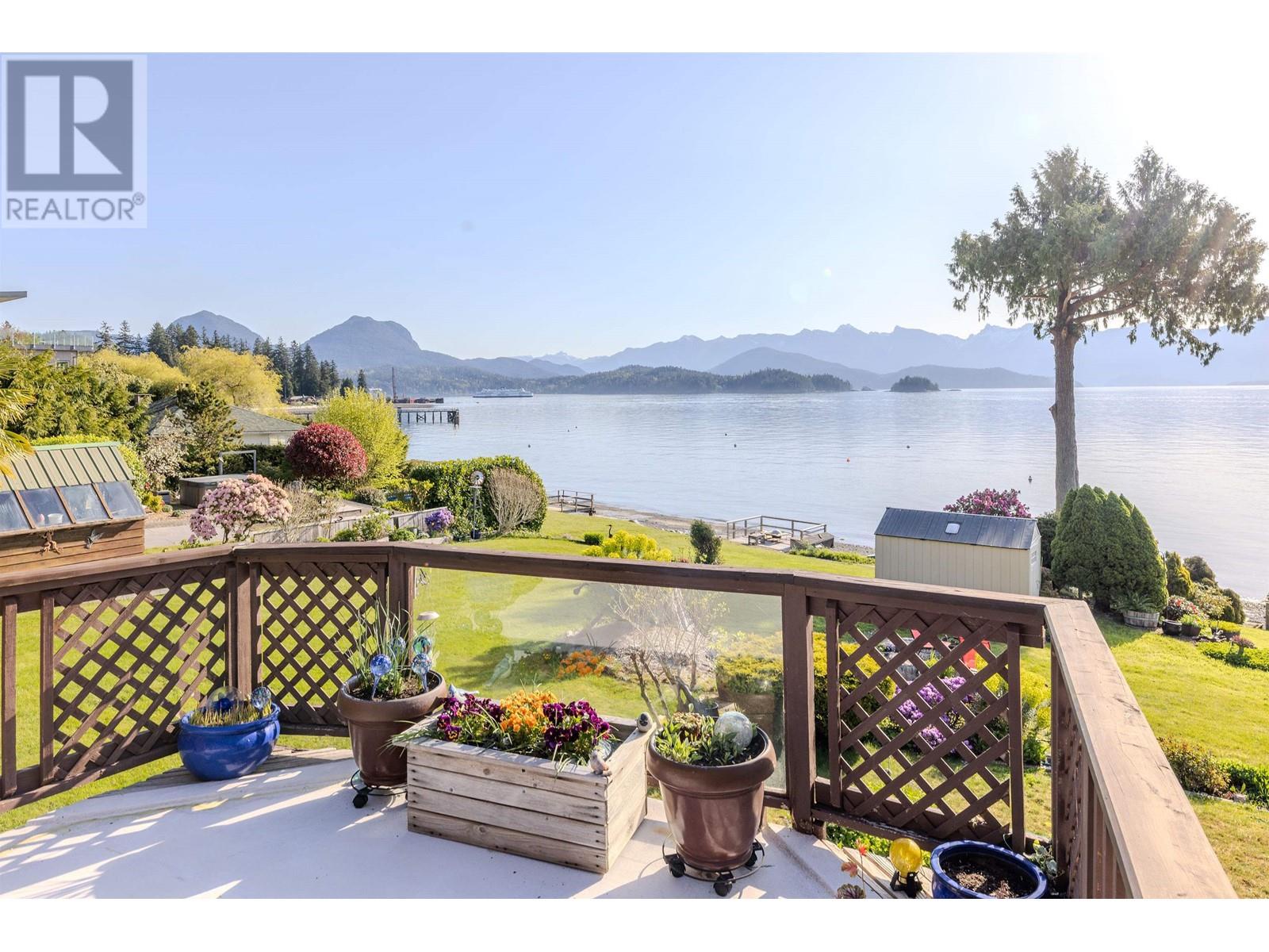 1162 Point Road, Gibsons, British Columbia
