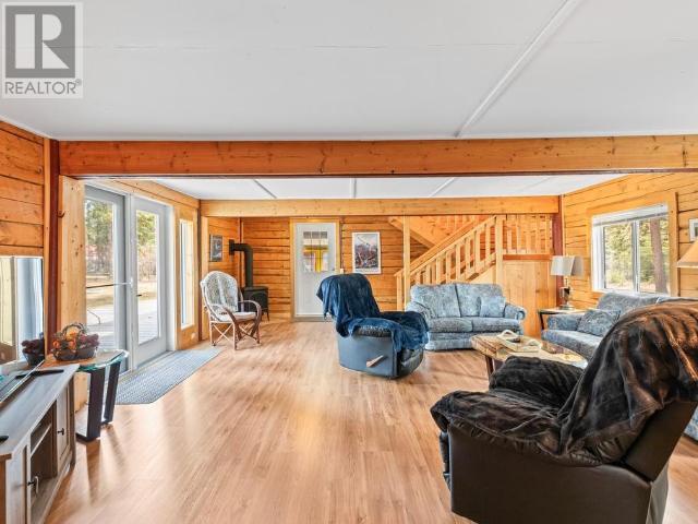 8 Tagish River Road, Whitehorse South, Yukon