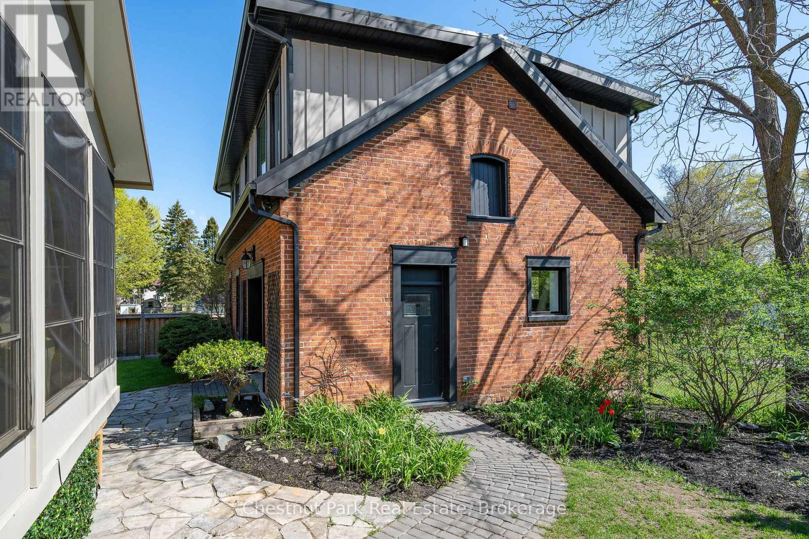 247 St Vincent Street, Meaford, Ontario