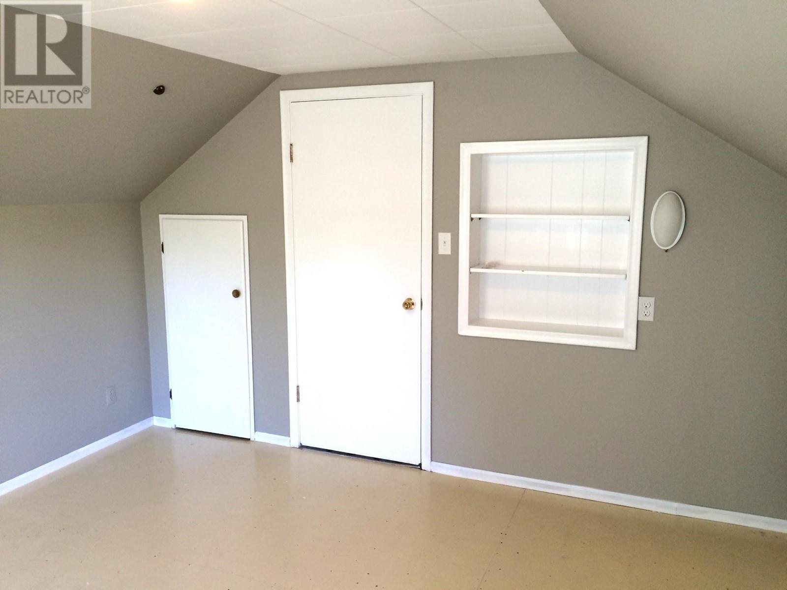 311 Gore Street, Nelson, British Columbia