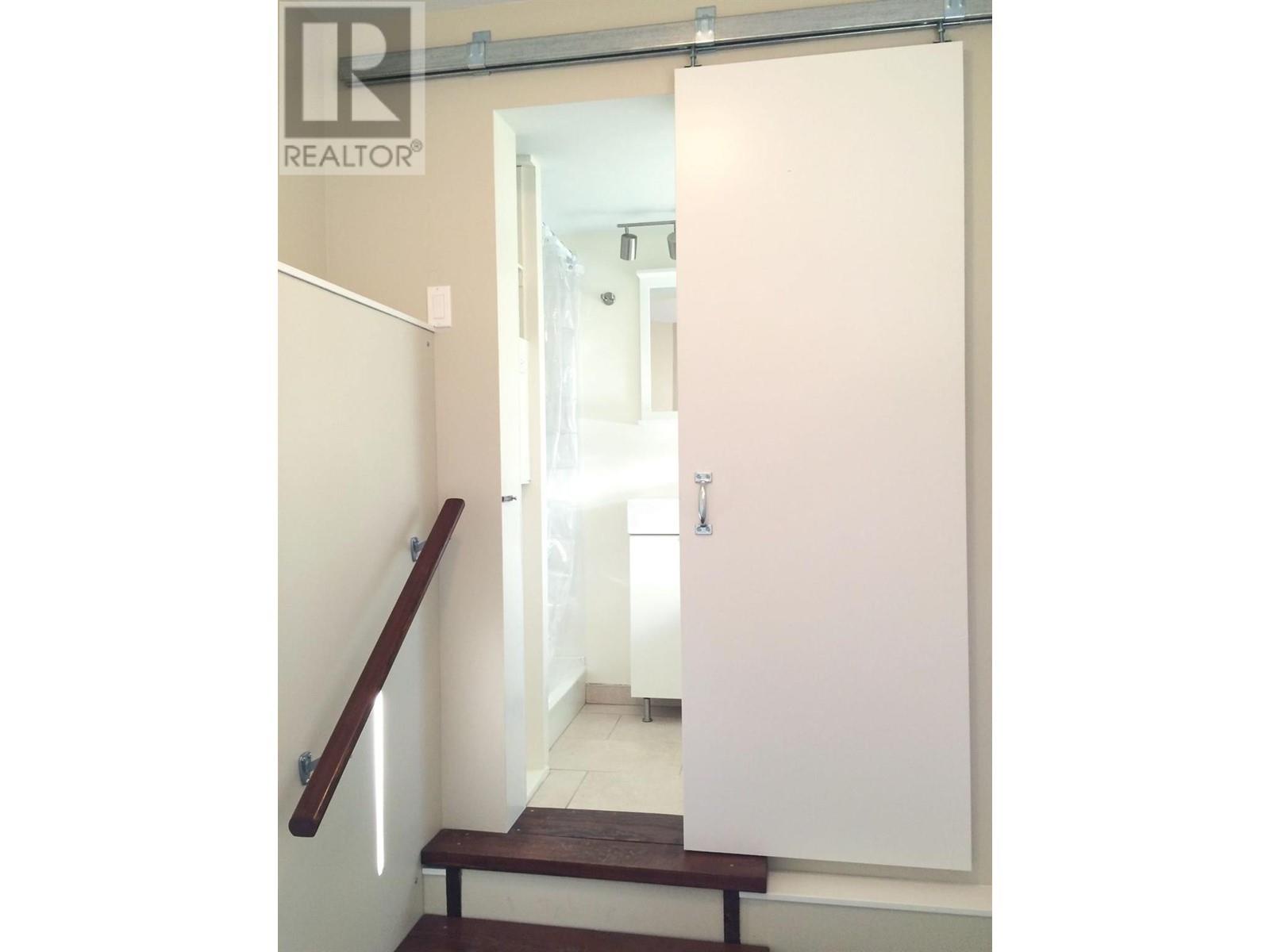 311 Gore Street, Nelson, British Columbia