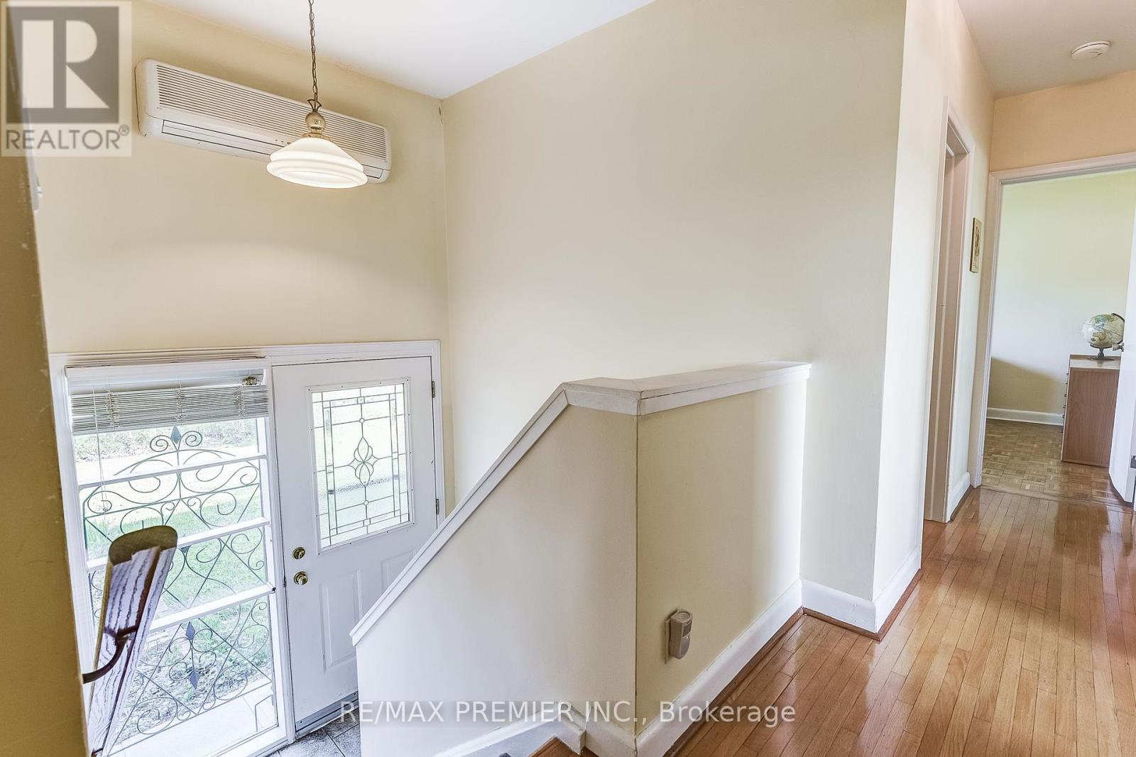 1 Gram Street, Vaughan (maple), Ontario