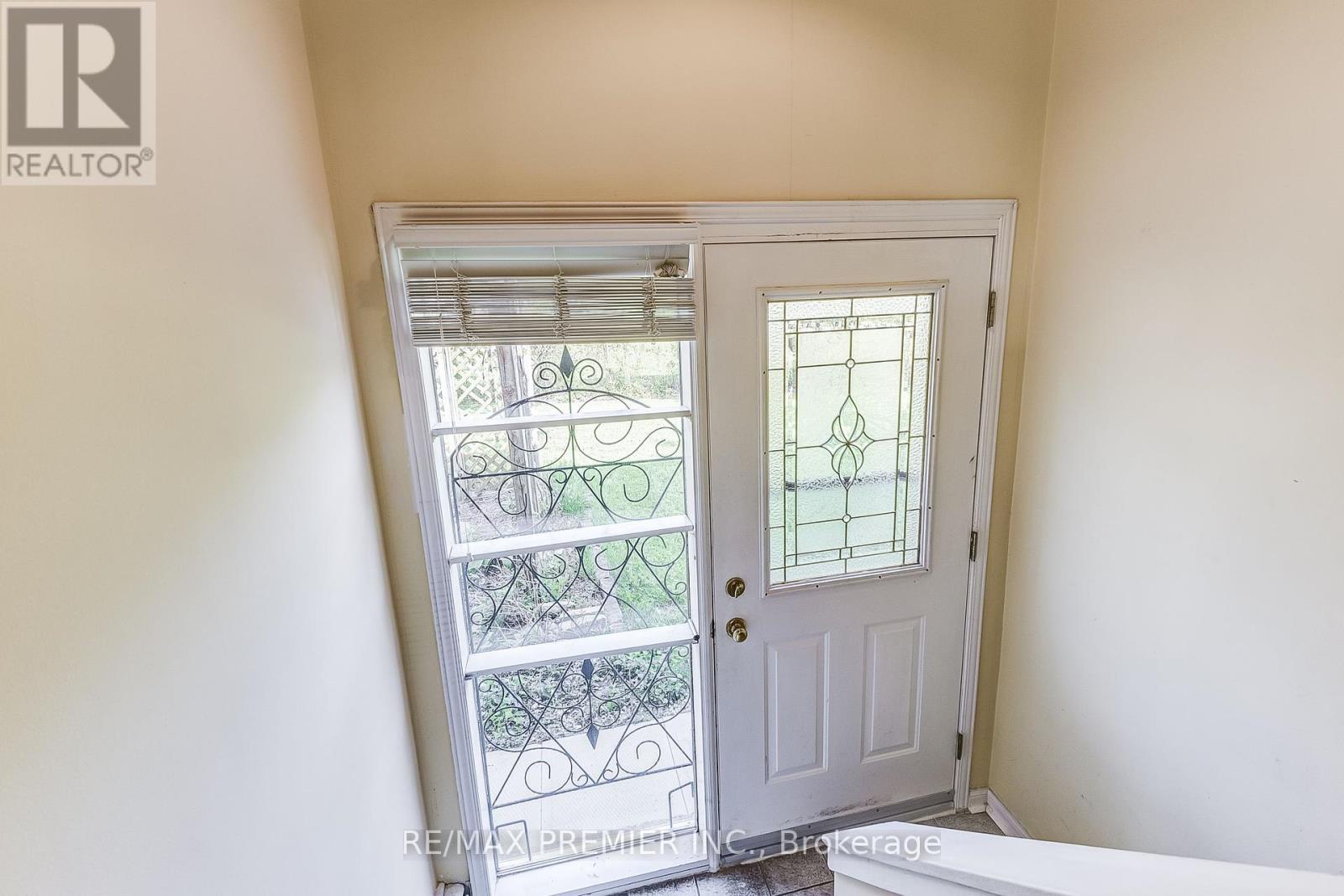 1 Gram Street, Vaughan (maple), Ontario