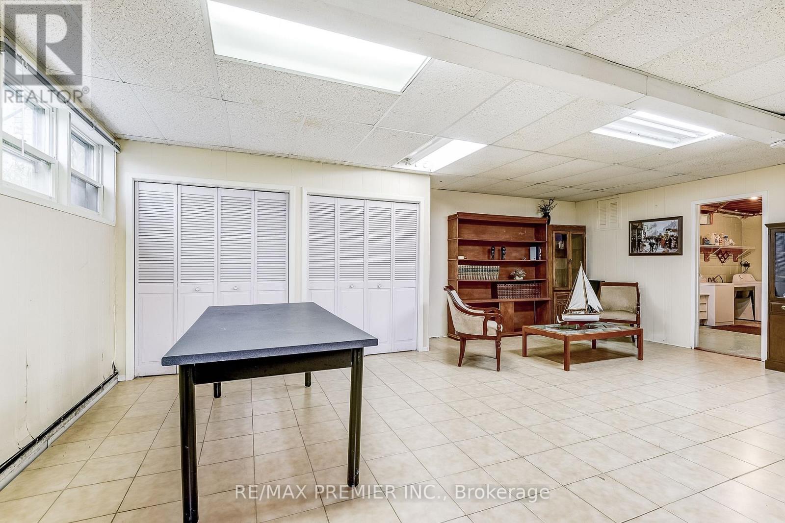 1 Gram Street, Vaughan (maple), Ontario