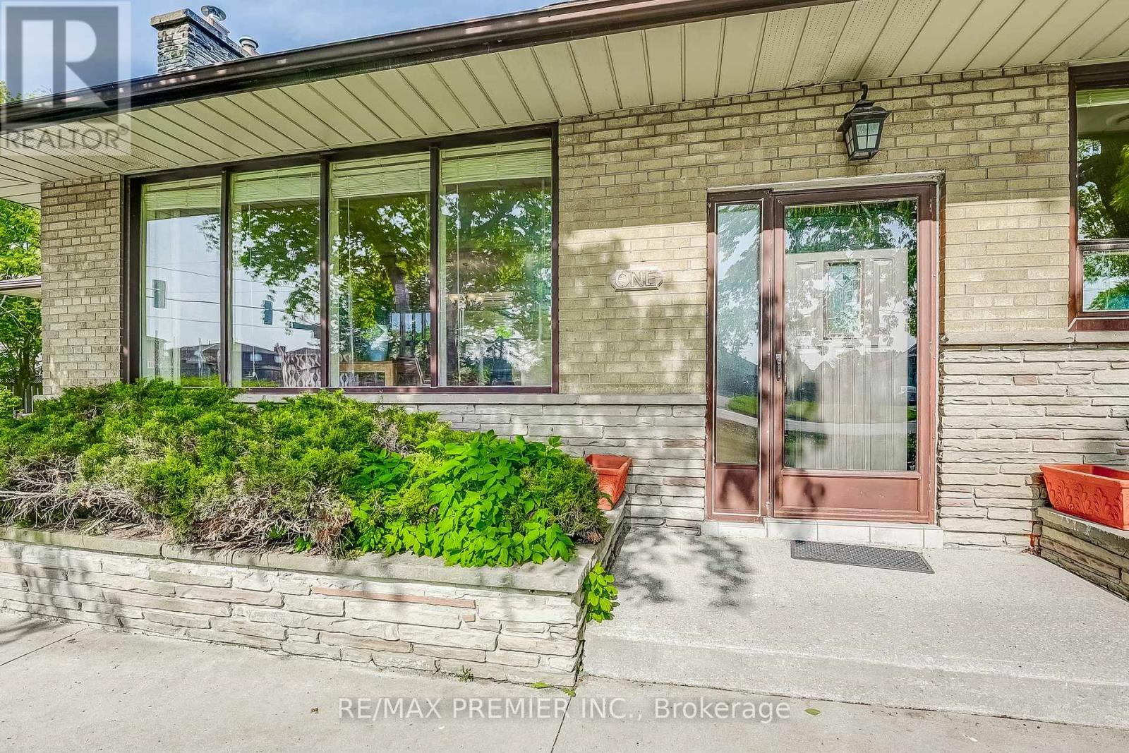 1 Gram Street, Vaughan (maple), Ontario