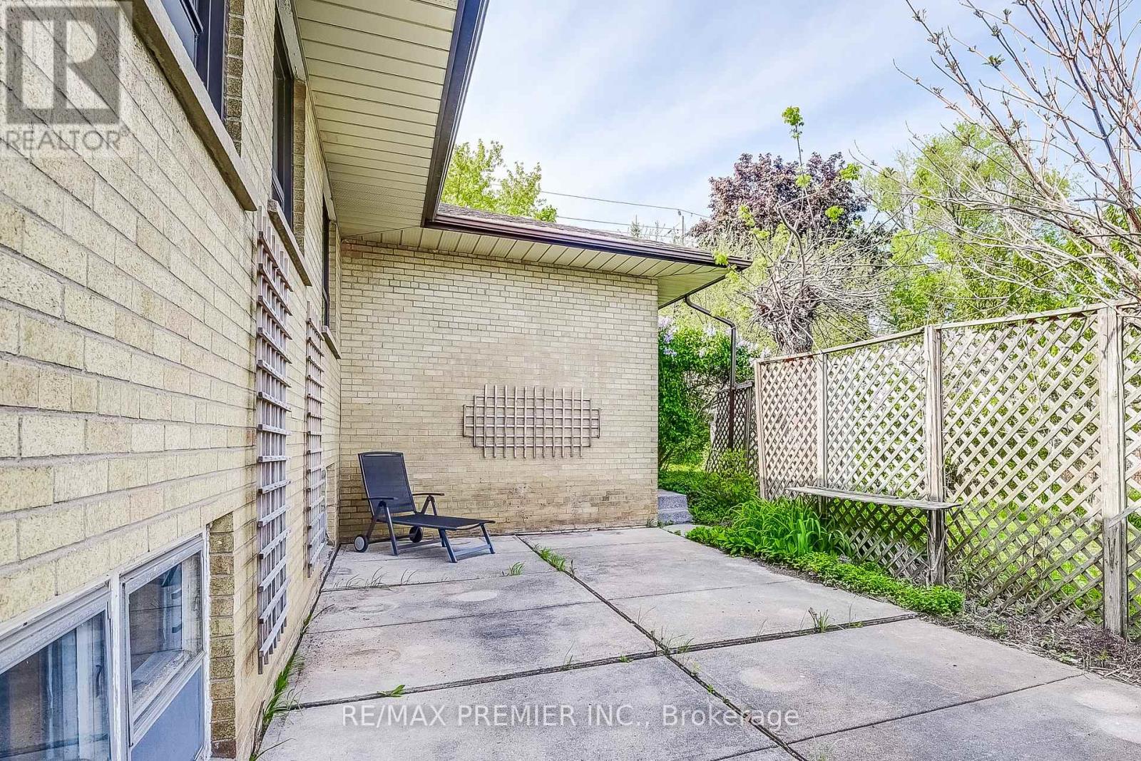 1 Gram Street, Vaughan (maple), Ontario