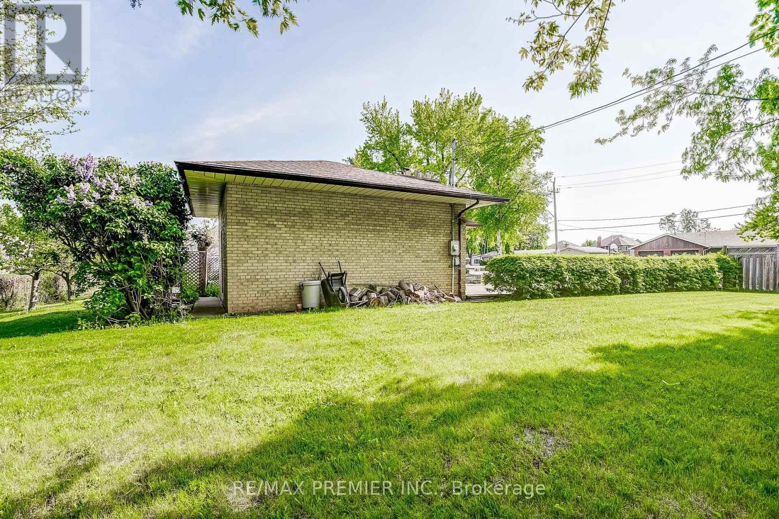 1 Gram Street, Vaughan (maple), Ontario