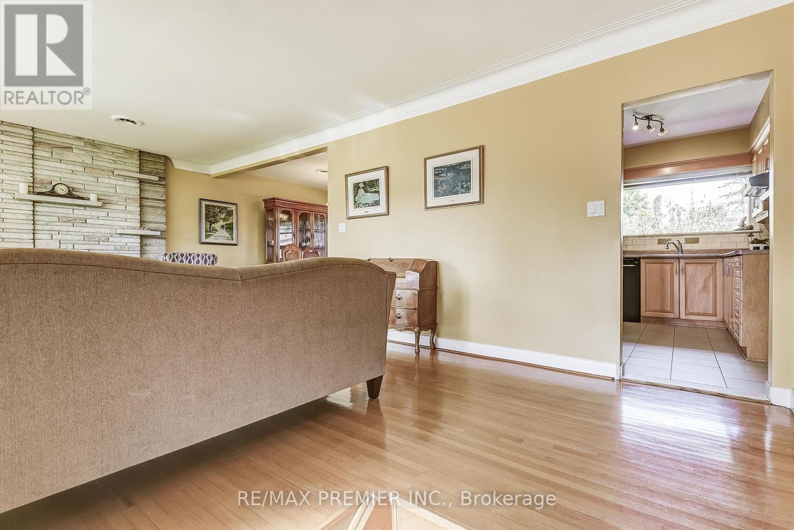 1 Gram Street, Vaughan (maple), Ontario