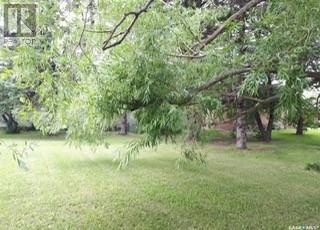 404 Second Avenue, Spy Hill, Saskatchewan