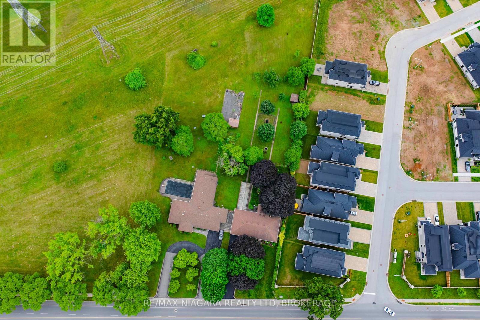 6378 Mountain Road, Niagara Falls (stamford), Ontario