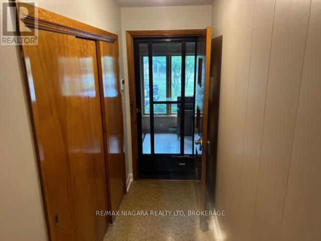 6378 Mountain Road, Niagara Falls (stamford), Ontario