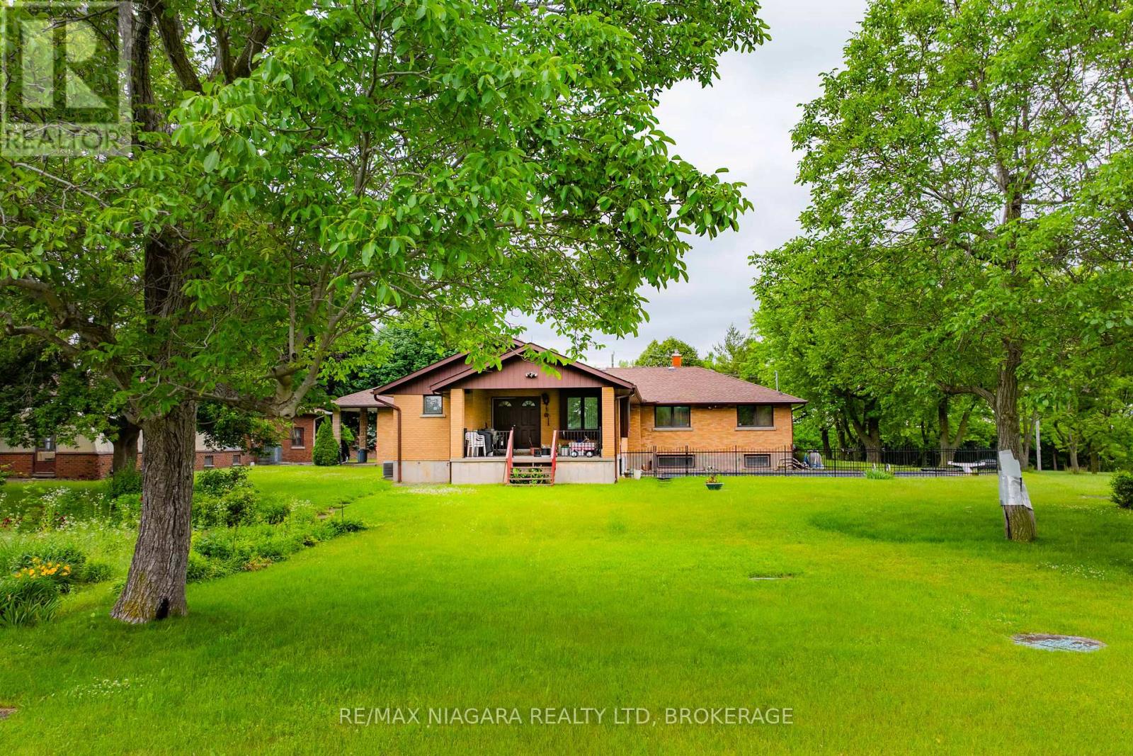 6378 Mountain Road, Niagara Falls (stamford), Ontario