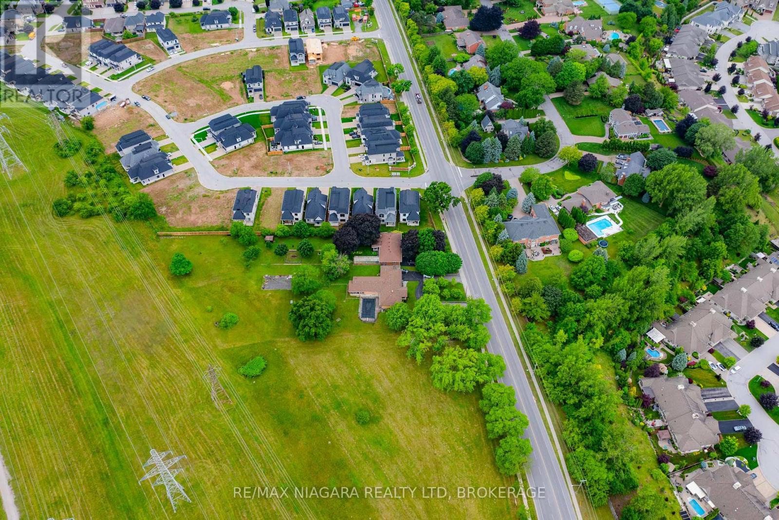 6378 Mountain Road, Niagara Falls (stamford), Ontario