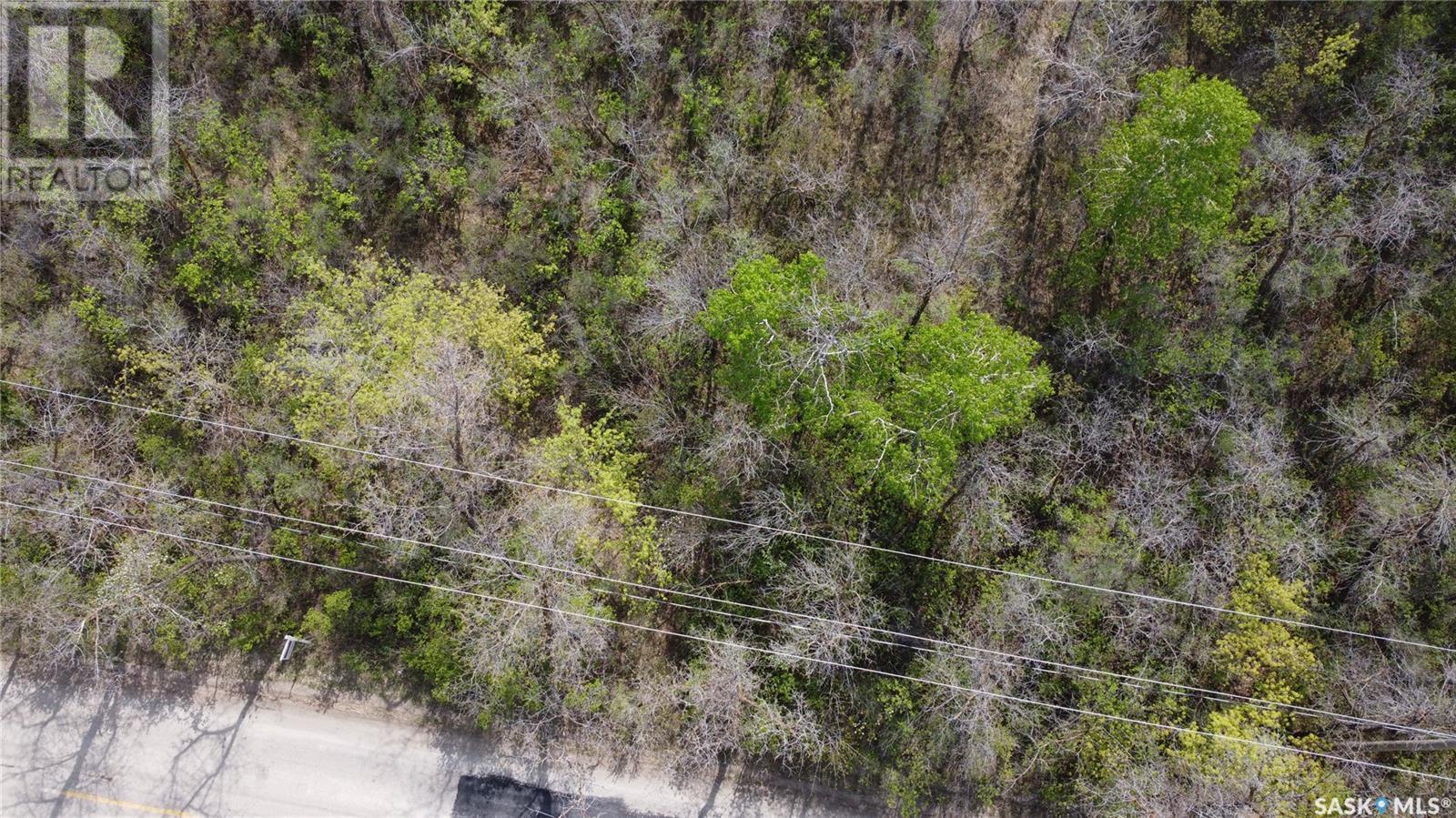 9 And 11 Qu'appelle Park, B-say-tah, Saskatchewan