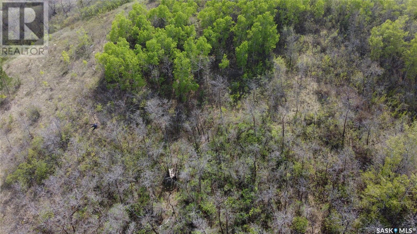 9 And 11 Qu'appelle Park, B-say-tah, Saskatchewan