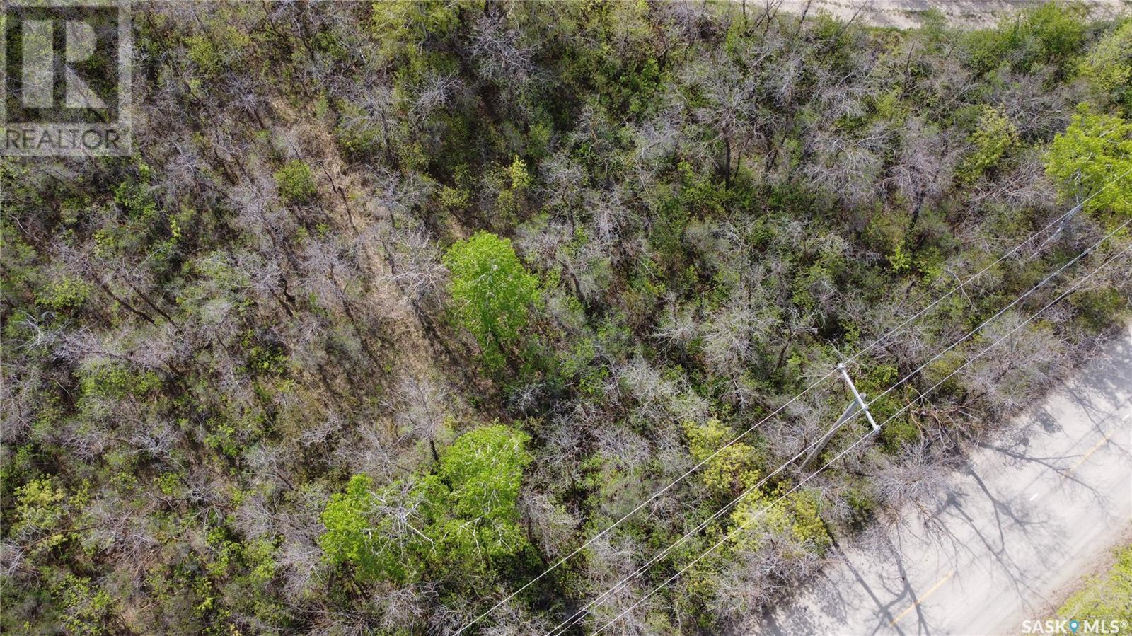 9 And 11 Qu'appelle Park, B-say-tah, Saskatchewan