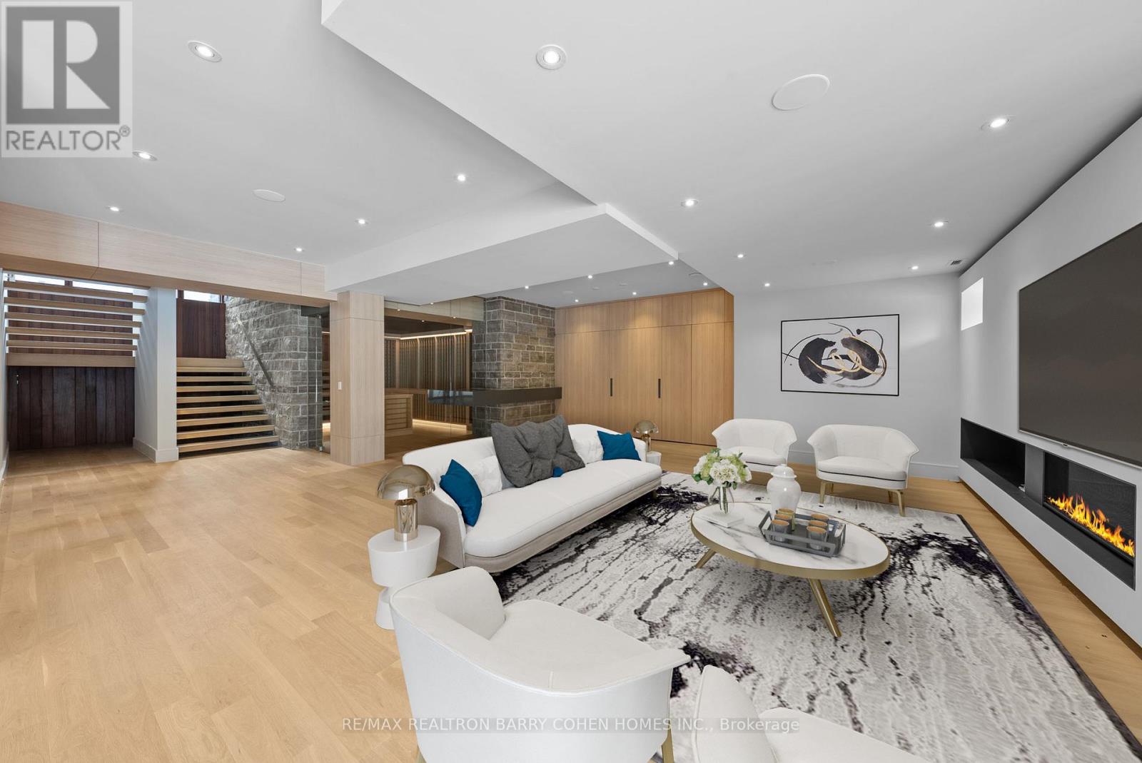 103 Old Colony Road, Toronto (st. Andrew-windfields), Ontario