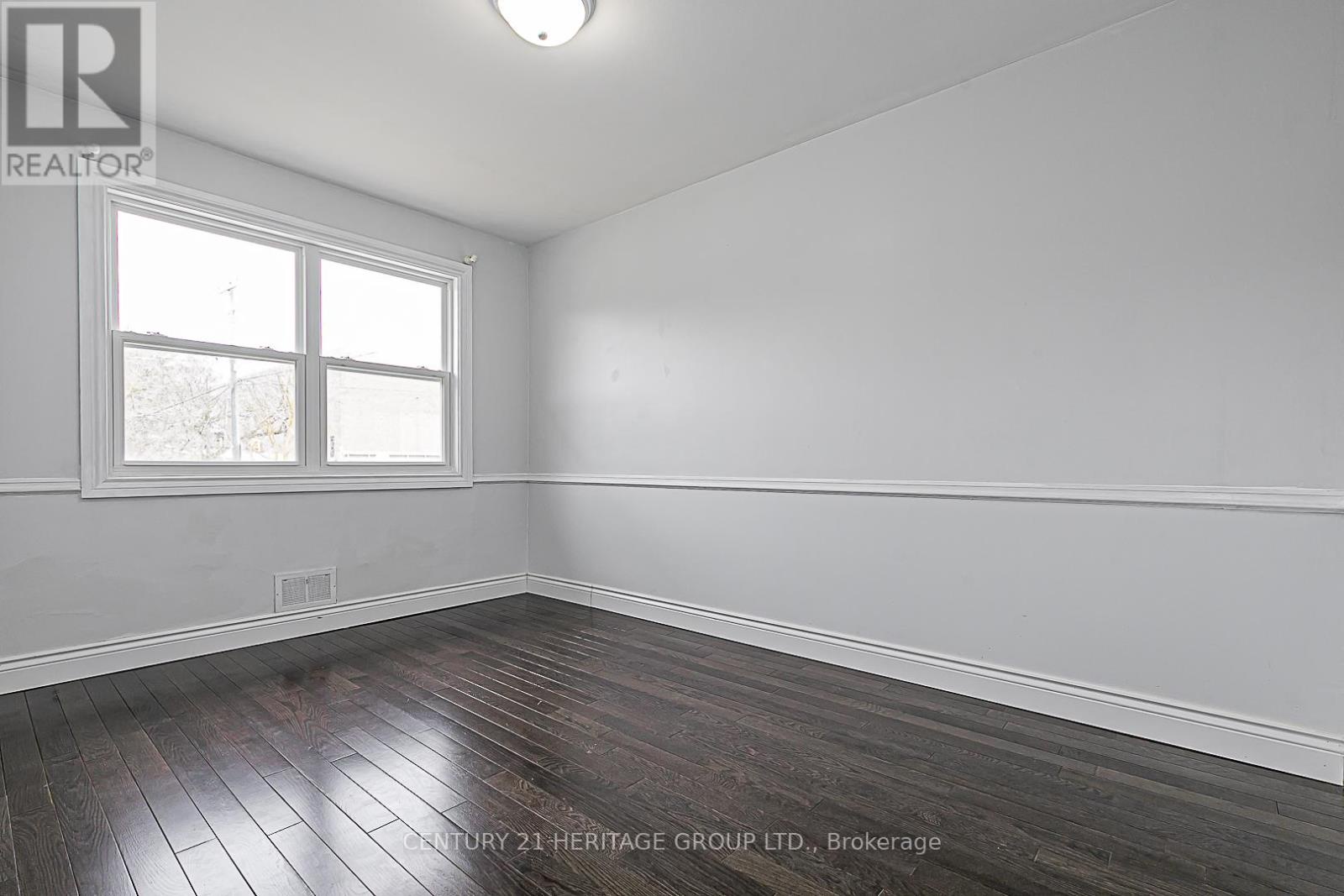 53 Wilstead Drive, Newmarket (central Newmarket), Ontario