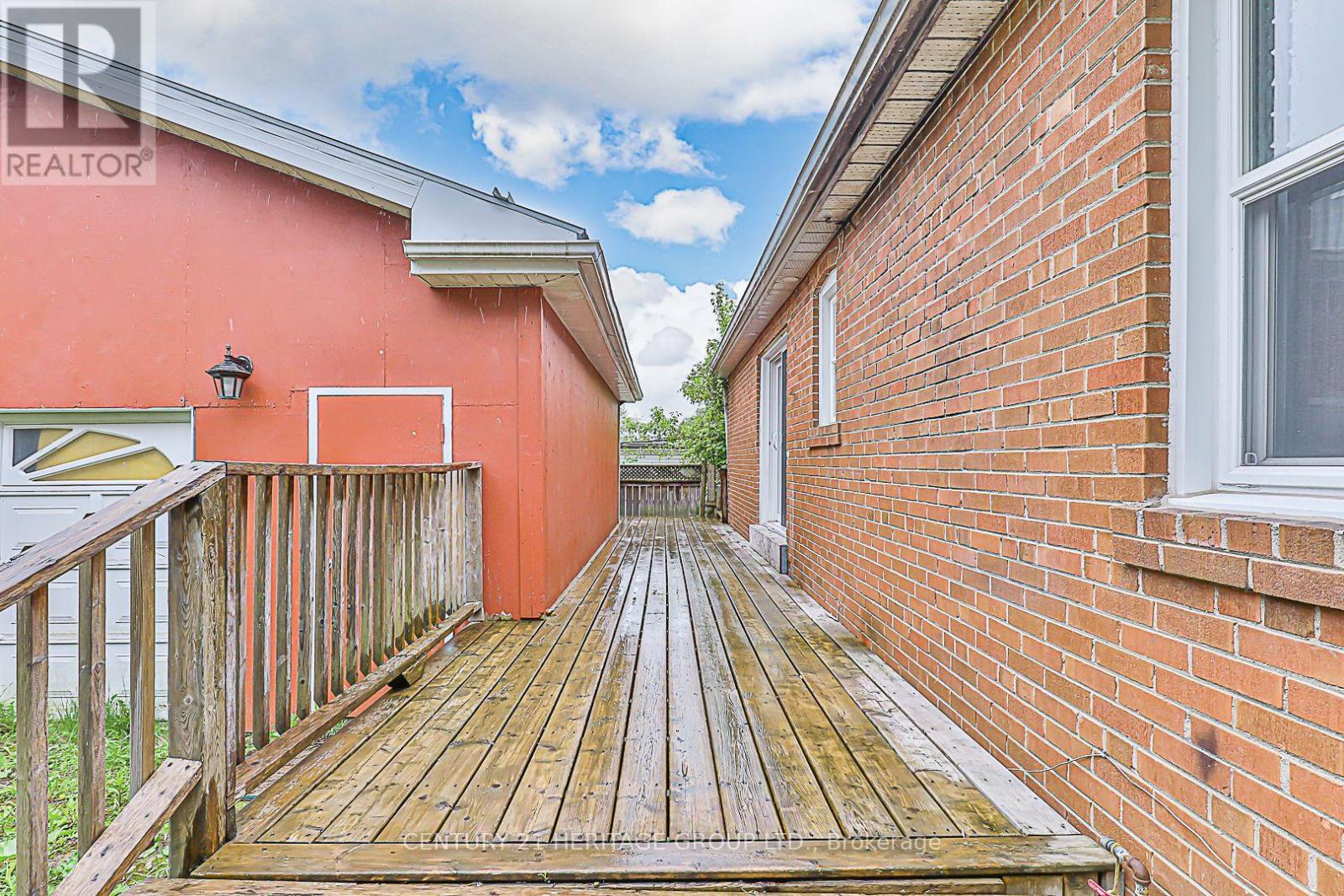 53 Wilstead Drive, Newmarket (central Newmarket), Ontario