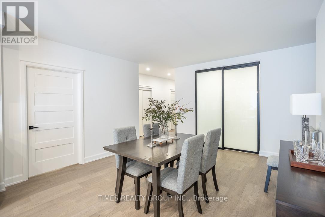 206 - 195 Hunter Street E, Peterborough (ashburnham Ward 4), Ontario