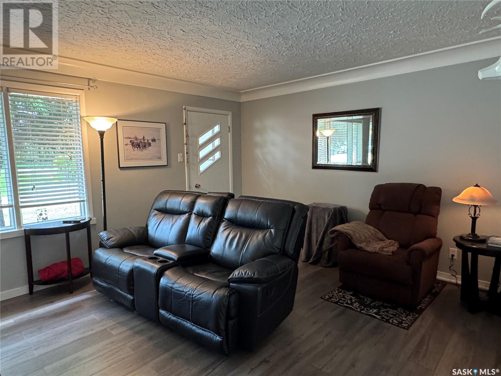 401 2nd Avenue, Jansen, Saskatchewan